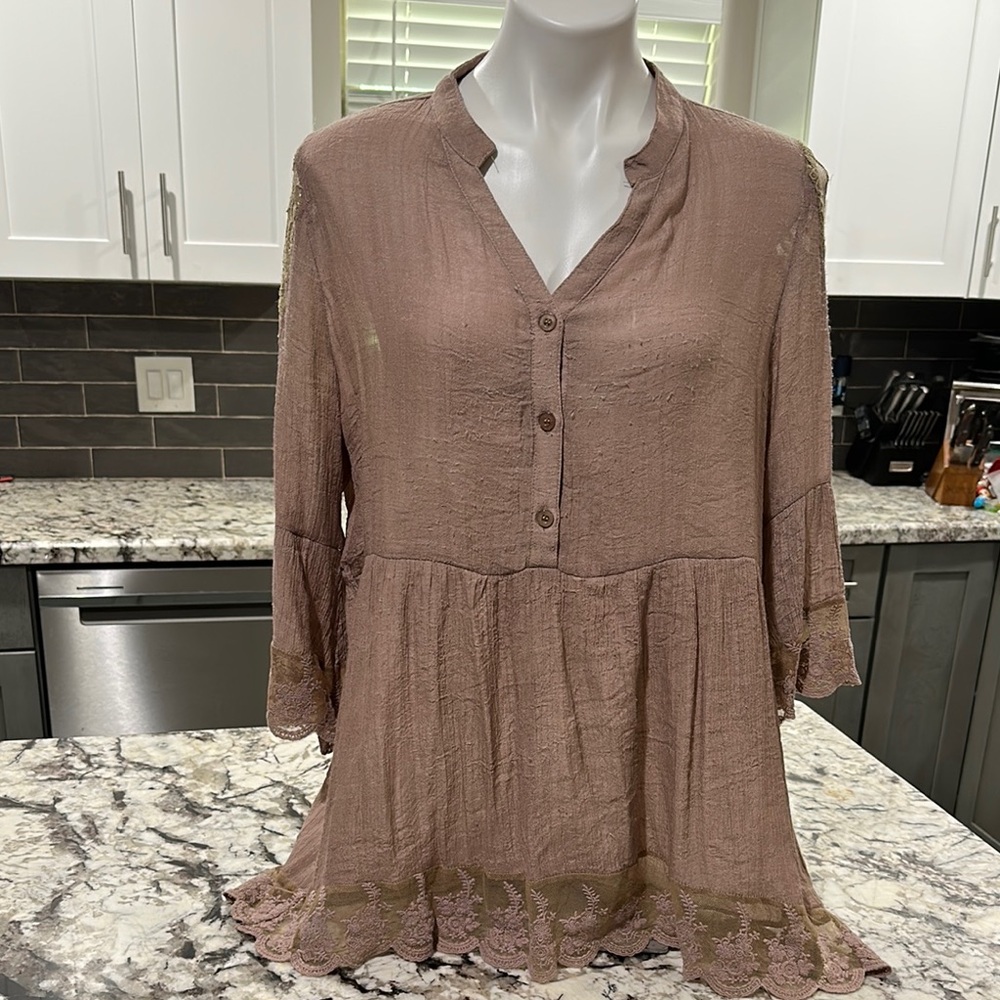 Lady Noiz Women's Top